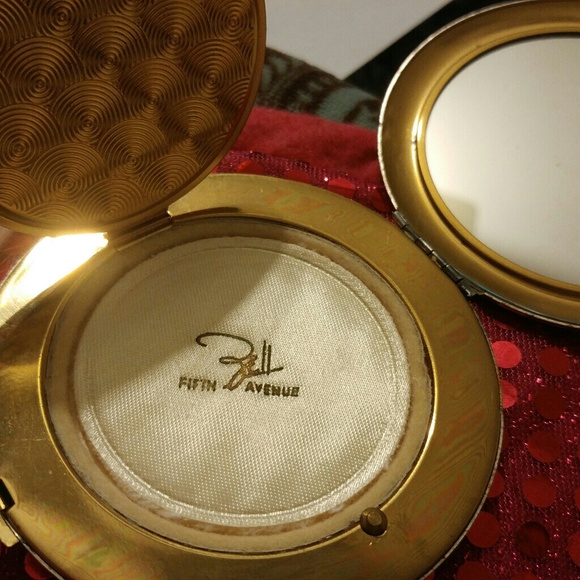 Vintage Zell Fifth Avenue Round Silverstone Compac - Picture 3 of 4